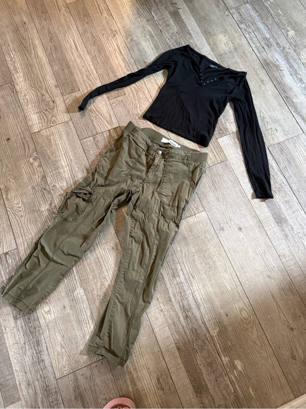 Cargo pants and shirt set - 2 pieces